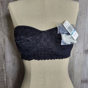 Black Olga Lacy Strapless Bra. 38C. Brand New.